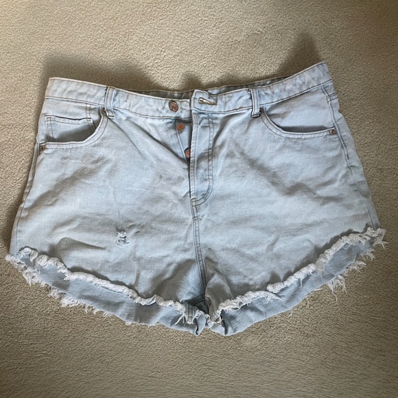 Wild Fable Light Blue Frayed Jean Shorts - Size 18 - Picture 1 of 5